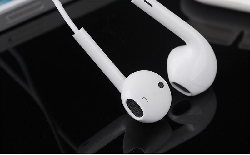 apple earpods with lightning connector: Buy Online at Best Prices in SriLanka |  ido.lk
